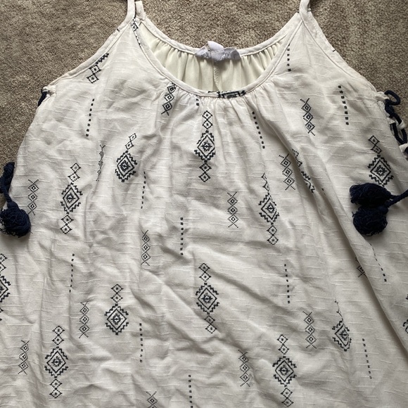 Girls Dress - Picture 3 of 3